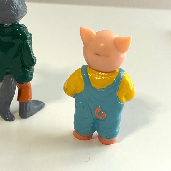 Portico The Three Little Pigs, Stories to Read and Play by Fairy Tale World 1997 - Picture 12 of 16